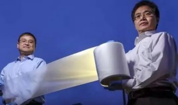 别买空调了！华裔教授用一张薄膜让室温狂降17℃，造福亿万人！