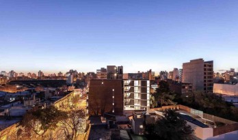 “貌离神合”的阿根廷社区综合公寓楼