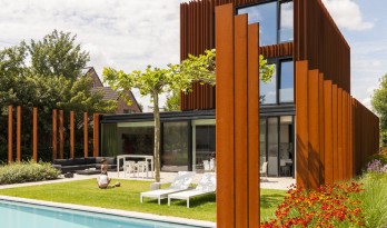 比利时耐候钢住宅 / DMOA Architecten