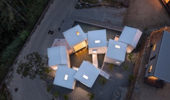 碧湖之畔，森林之间：飘浮立方体住宅 / Younghan Chung Architects