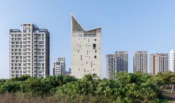 垂直教堂，淡江教堂 / Behet Bondzio Lin Architekten