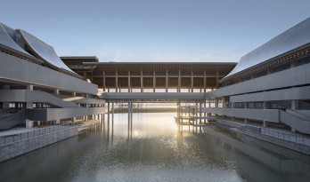 稻田与廊桥 - 宁波国际会议中心 / 汤桦建筑设计