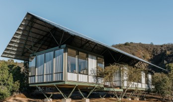 工业化建筑系统原型 / Ignacio Rojas Hirigoyen Arquitectos + The Andes House