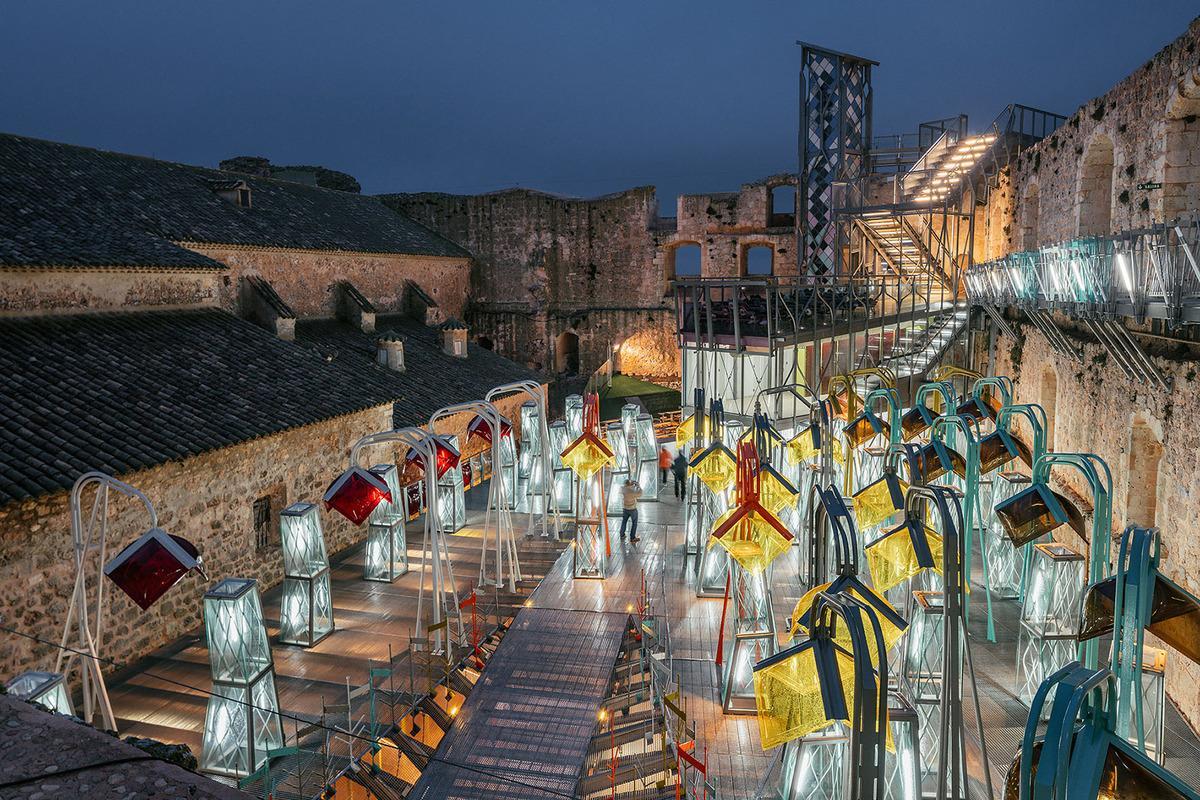 1500870292107975.jpg 013-Refurbishment-of-Garcimuñoz-Casttle-including-a-Media-Library-by.jpg