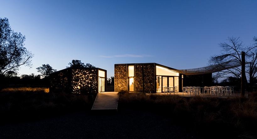 1504164798634105.jpg la-paz-club-house-Gonzalo-Viramonte-designboom-1.jpg
