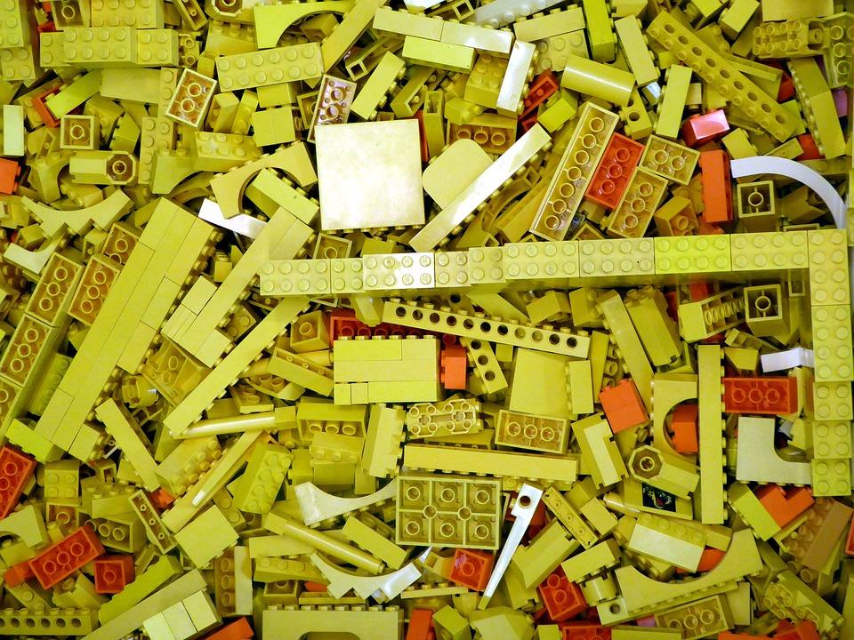 1505270752399950.jpg lego-blocks-1645513_960_720.jpg