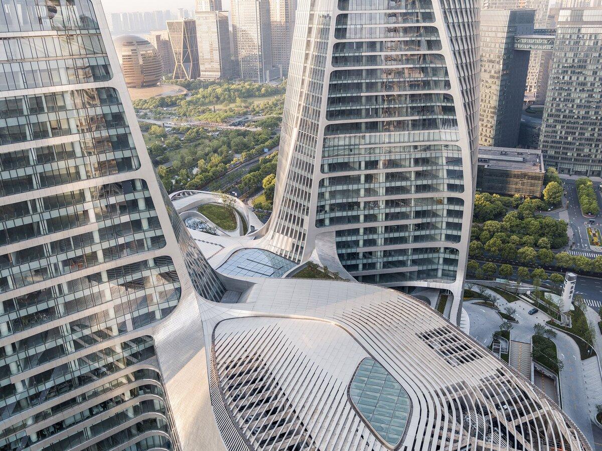 1505815118751752.jpg raffles-city-hangzhou-unstudio-architecture_dezeen_2364_col_6.jpg