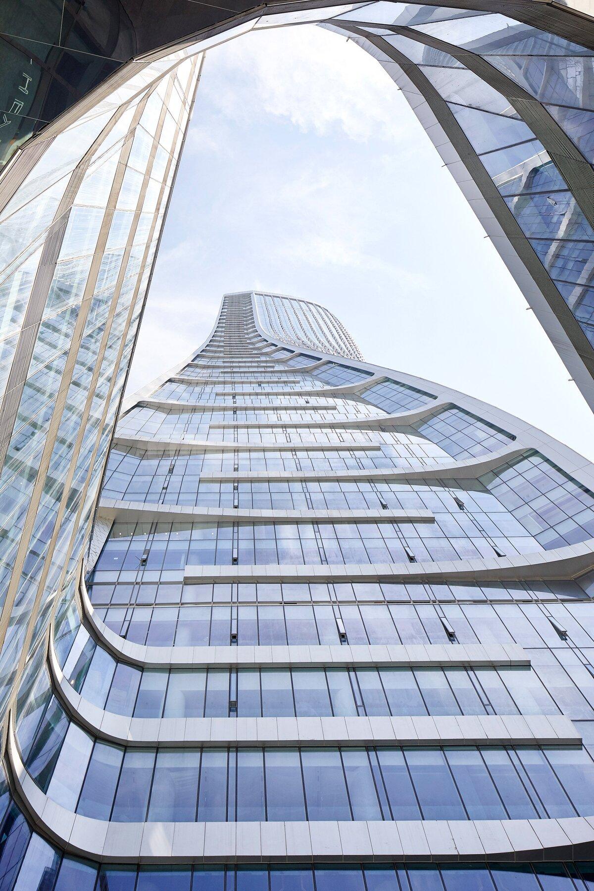1505815594752885.jpg raffles-city-hangzhou-unstudio-architecture_dezeen_2364_col_19.jpg