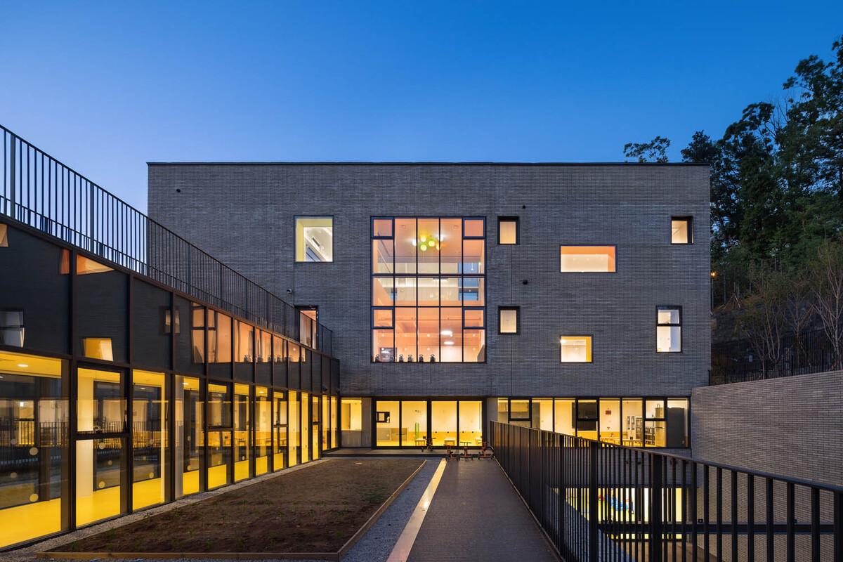 拥抱阳光，与自然相融——Naver Imae幼儿园 / D•LIM Architects