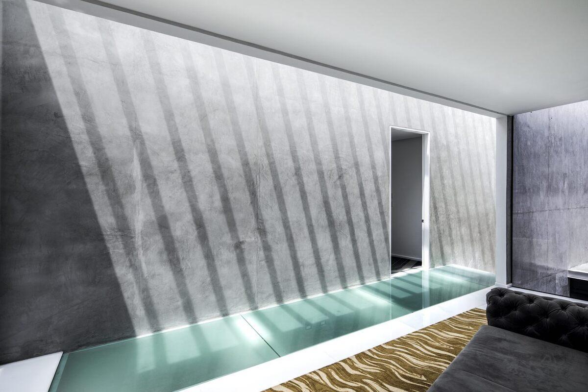 75°角凌厉向上，张力十足的PMX一号住宅 / QBO3 Arquitectos