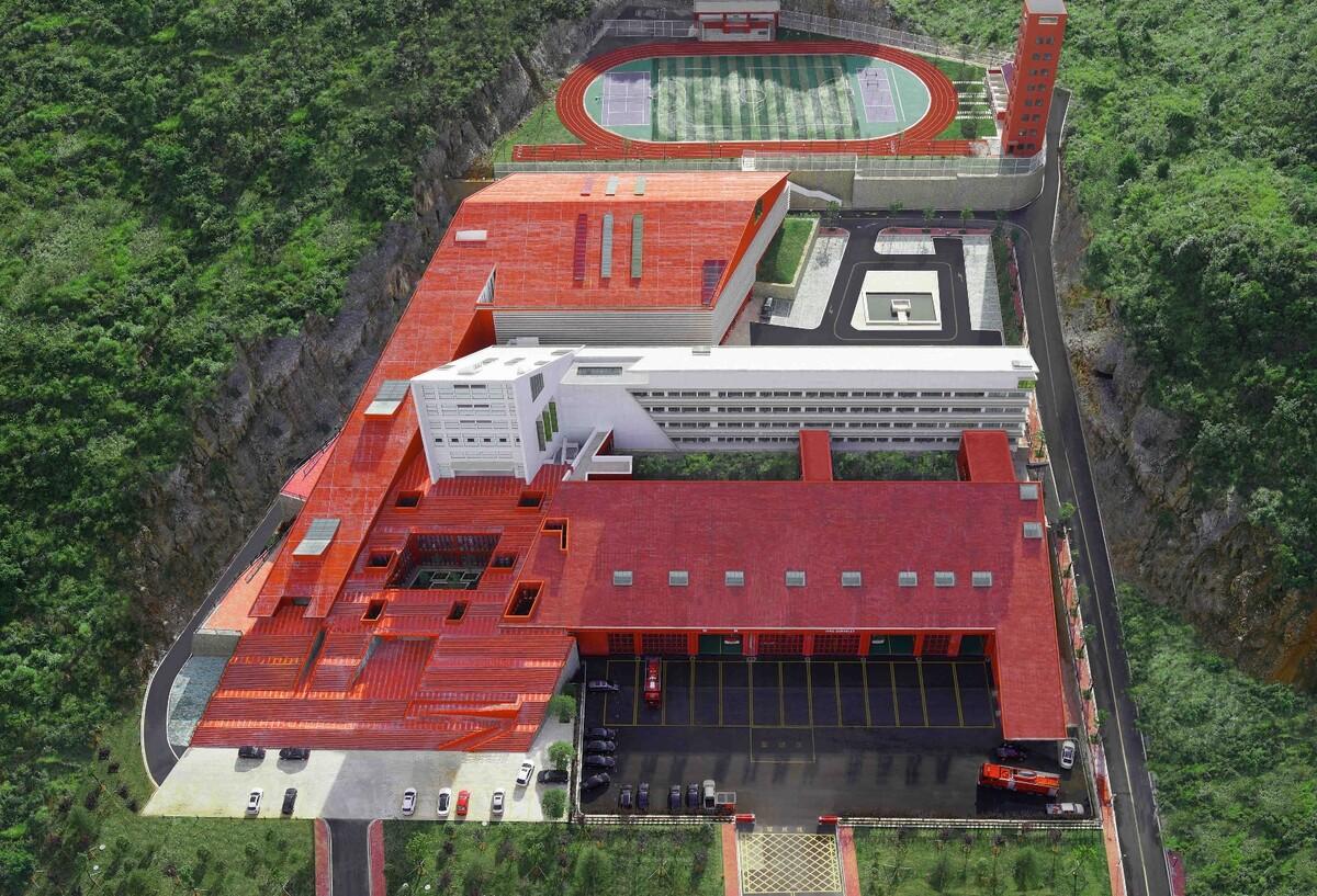 贵安新区大学城消防应急救援中心 / 西线工作室