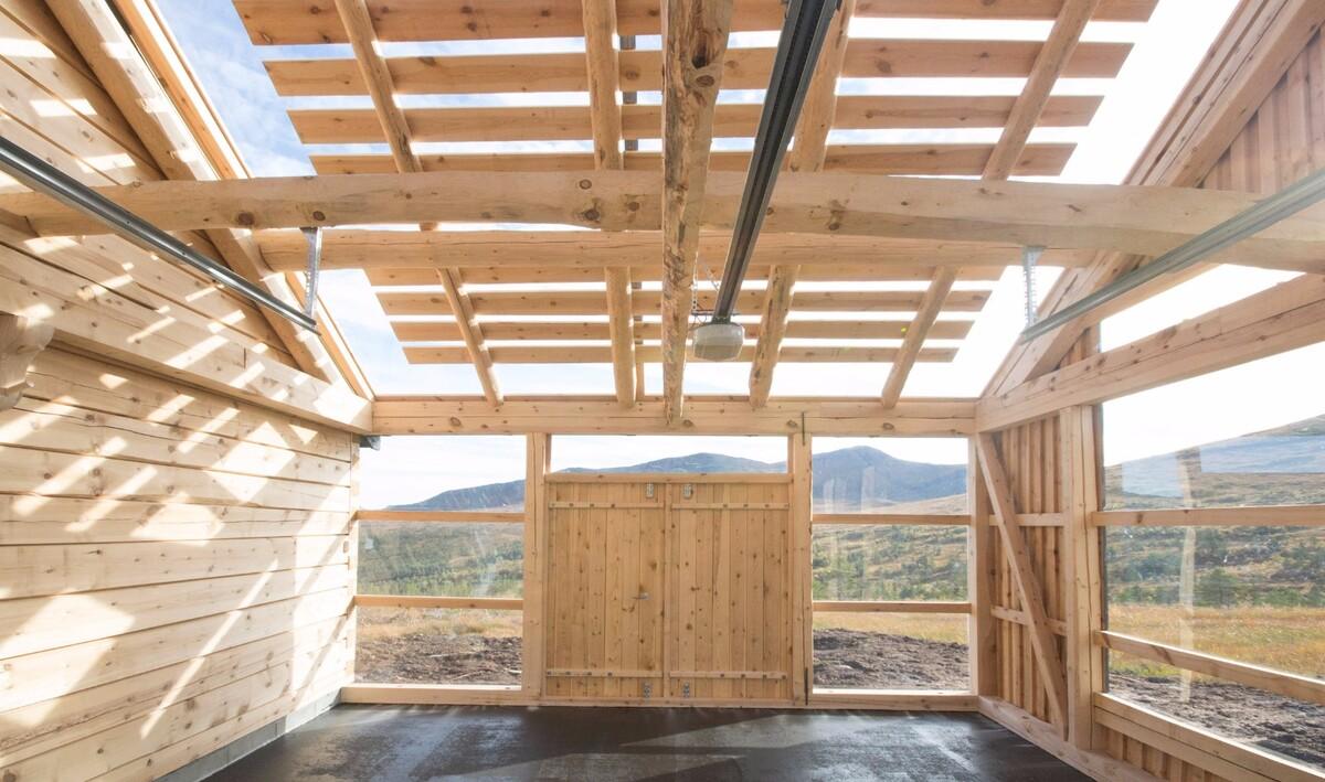 挪威山顶的“多面”小木屋