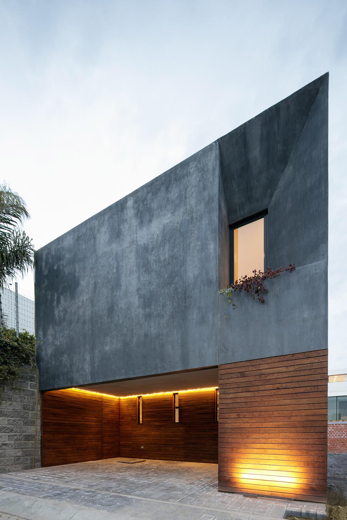 1520899755494889.jpg casa-once-espacio-18-arquitectura-cueto-architecture-puebla-mexico-_dezeen_2364_col_0.jpg