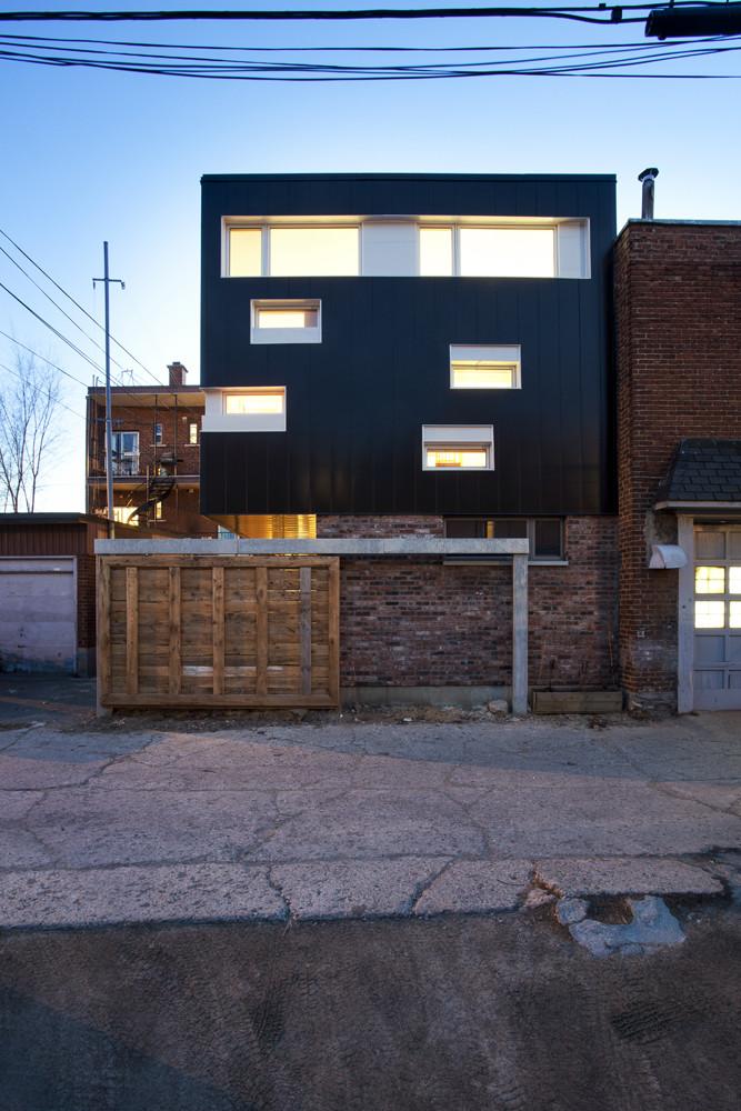 动态张扬的住宅改造 — 加拿大La Couleuvre住宅