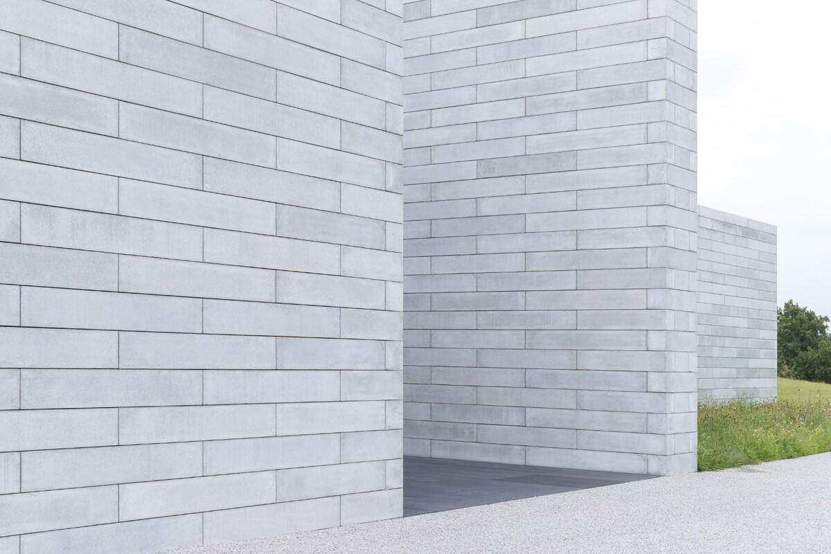 1538032015819265.jpg glenstone-museum-thomas-phifer-architecture-maryland-usa_dezeen_2364_col_21.jpg