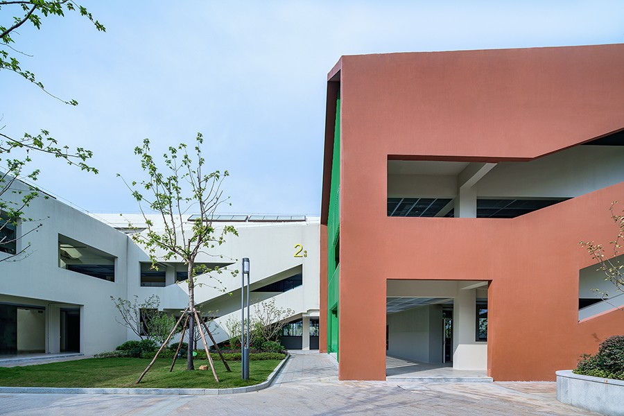 18_南侧小学教学楼内院丨Courtyard Of South Primary School Building ©吴清山.jpg