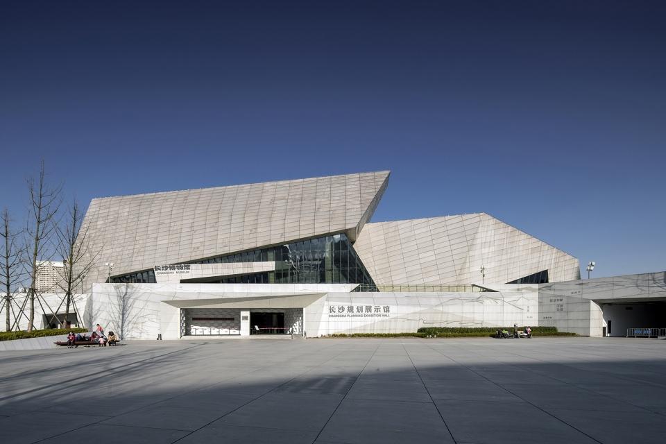 1542868366316889.jpg 009-riverside-cultural-park-in-changsha-china-by-taozhi-studio-architectural-design-and-research-institute-of-scut-960x640.jpg