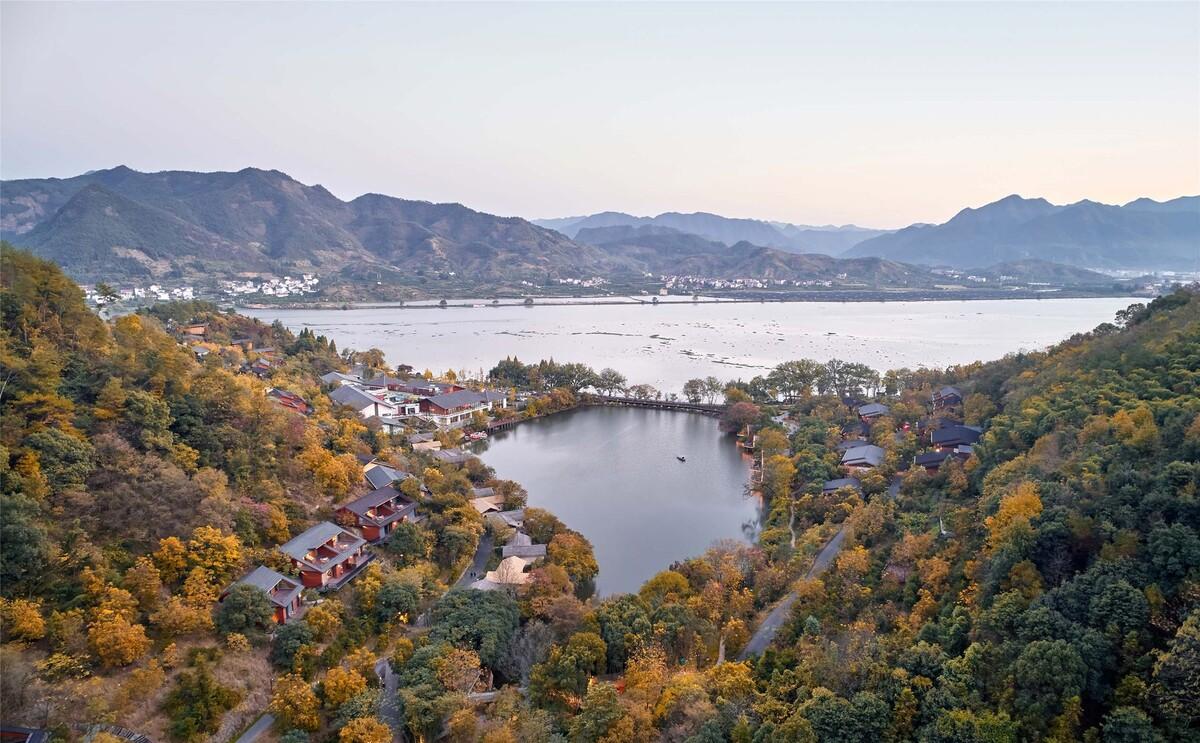 1542878309512842.jpg 2_局部鸟瞰秋景1.jpg