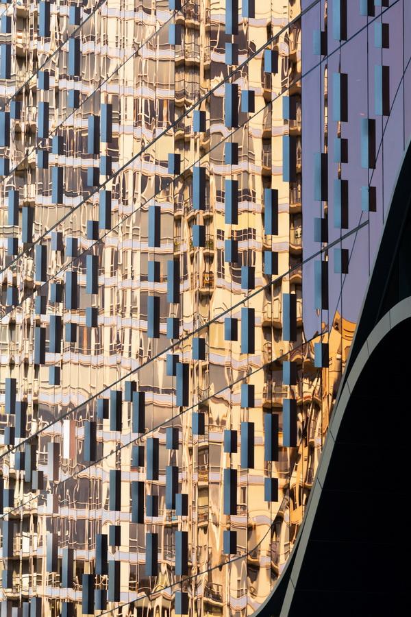 1544769674541944.jpg 调整大小 parq-acdf-architecture-architecture-49-vancouver-canada_dezeen_2364_col_13.jpg