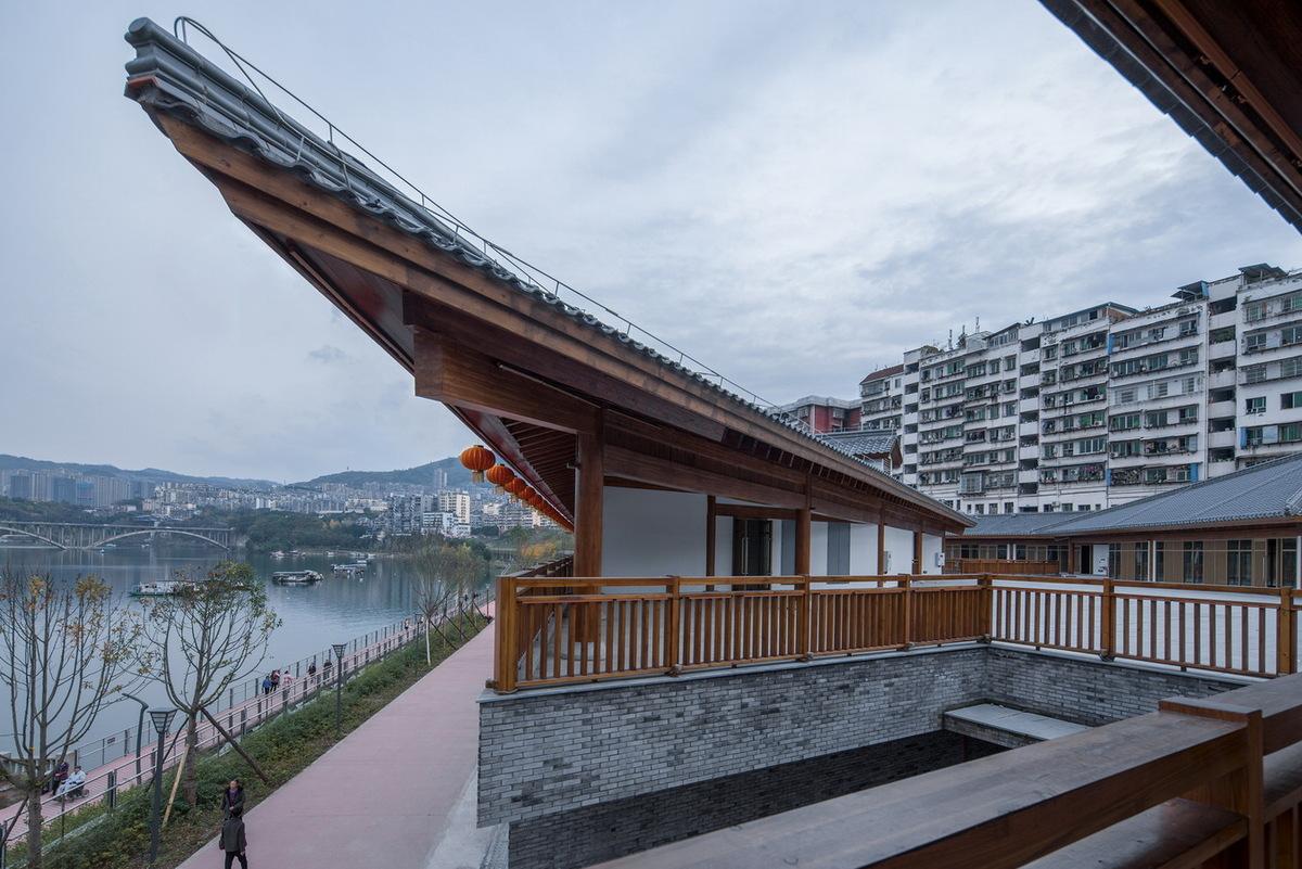 调整大小 26 - 基座上挑出的屋檐 the Overhang Roof above the Pedestal.jpg