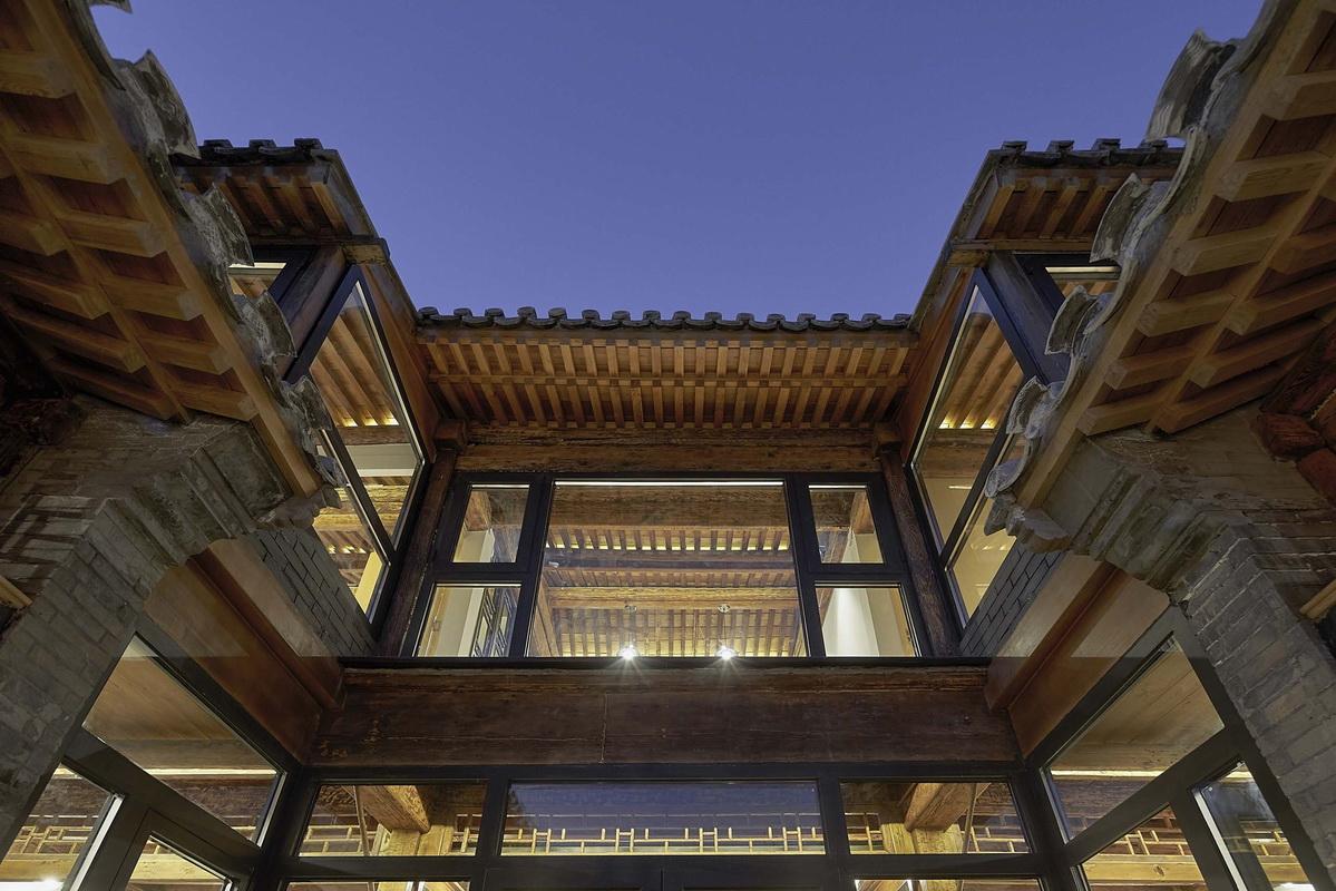 1548662935776248.jpg 调整大小 11_115-三开间正房仰视.jpg