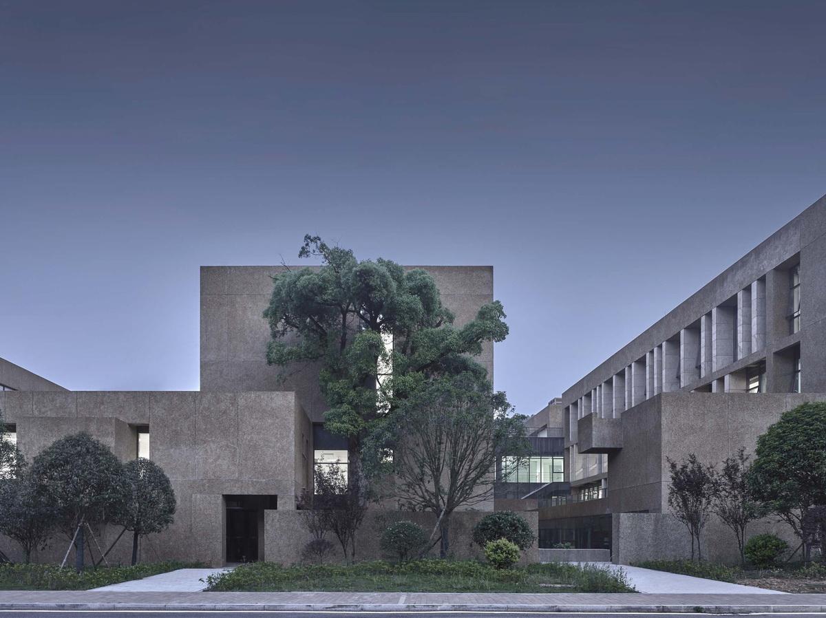 湖南大学天马新校区建筑群 / 地方工作室 | 建筑学院