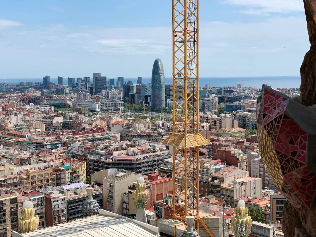 巴塞罗那必看的建筑宝藏路线，经典和小众一网打尽 | 见筑