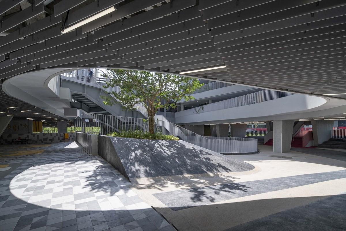 城市中的“山谷庭院”：深圳红岭实验小学 / 源计划建筑师事务所