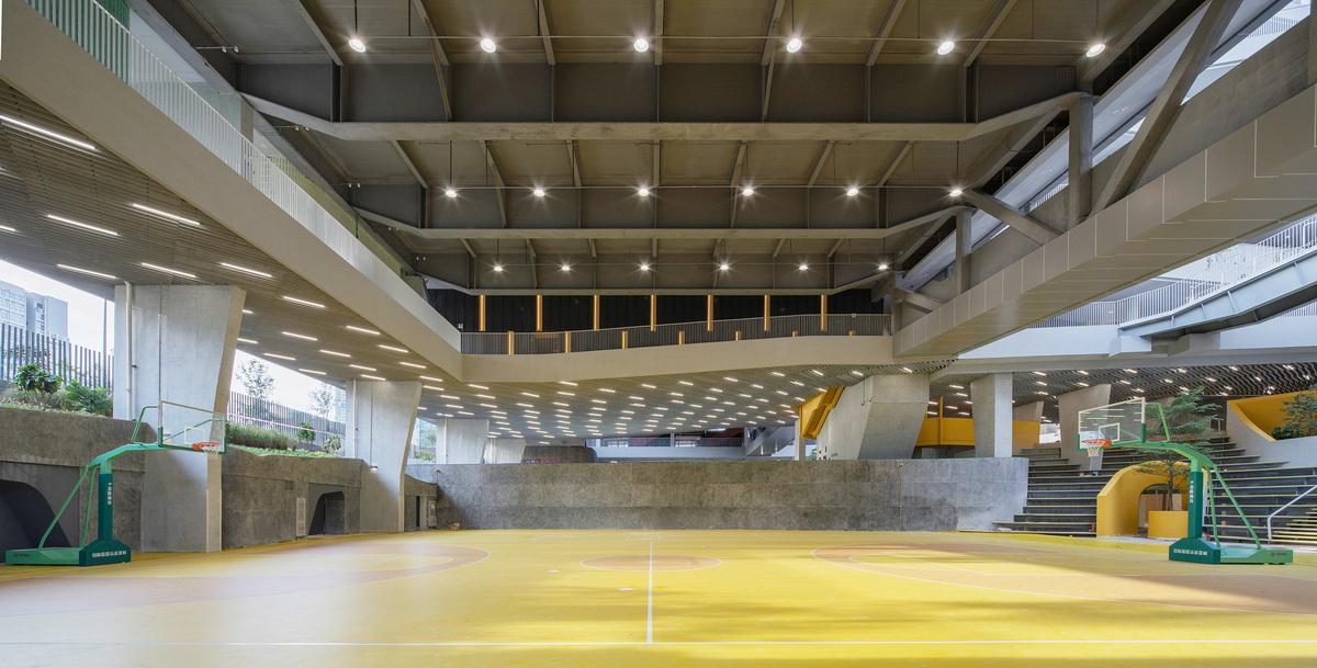 城市中的“山谷庭院”：深圳红岭实验小学 / 源计划建筑师事务所