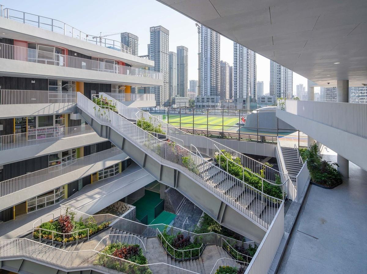 城市中的“山谷庭院”：深圳红岭实验小学 / 源计划建筑师事务所