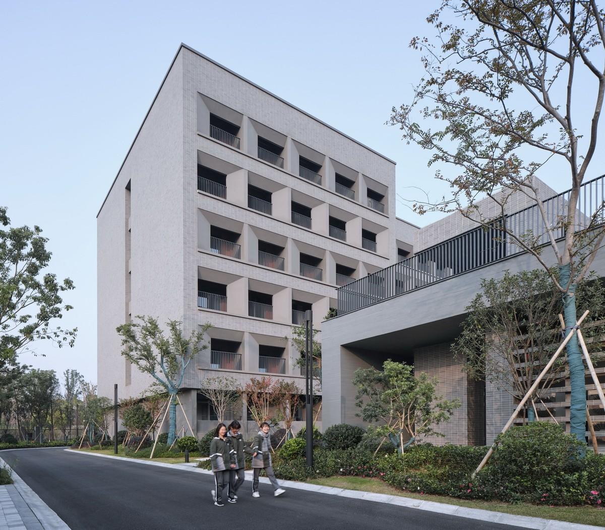 杭州第二中学钱江校区学生宿舍楼 / 浙江大学建筑设计