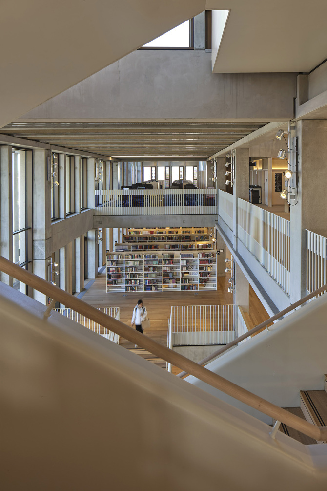 View of library (Photo Dennis Gilbert).jpg