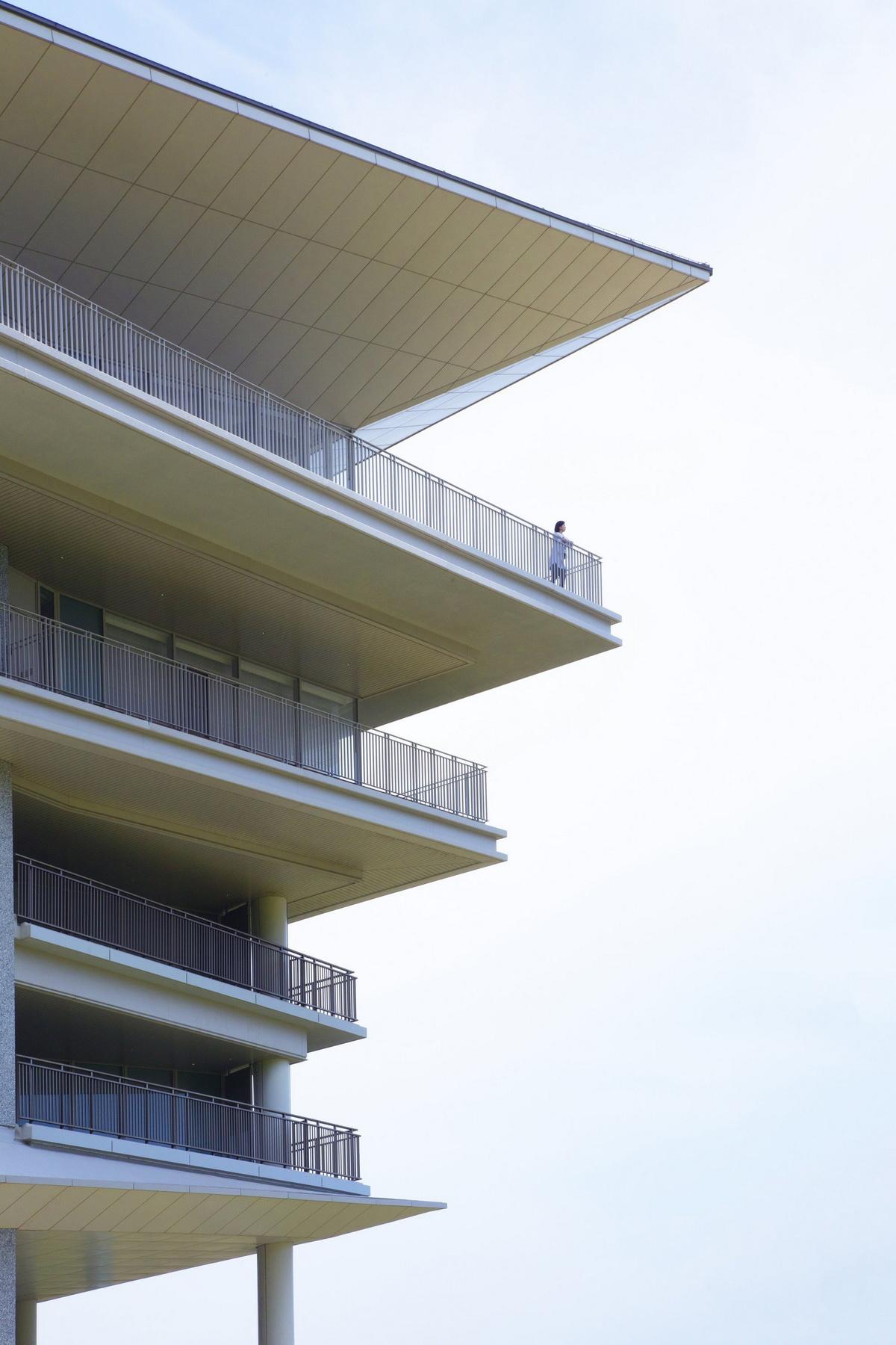 1596018065325425.jpg d95 _End_of_overlapping_eaves_(c)Taizo_Furukawa__F.Studio_调整大小.jpg