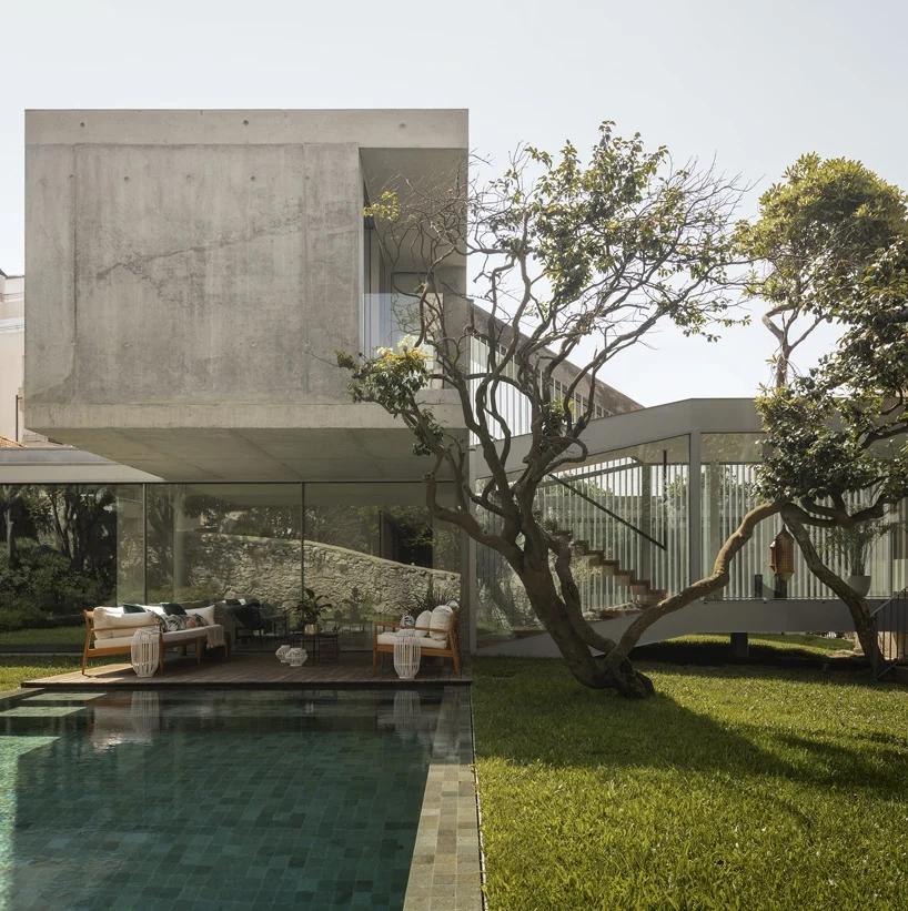 1597896489442420.jpg fcc-arquitectura-gc-house-portugal-designboom-2.webp.jpg