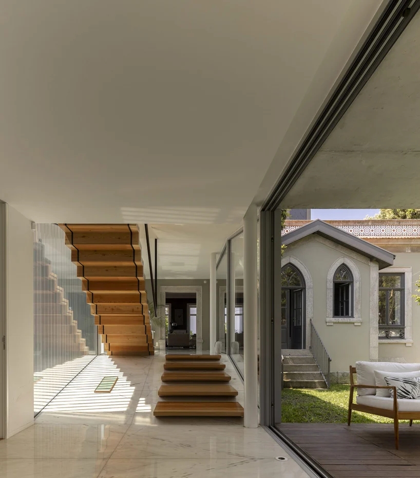 fcc-arquitectura-gc-house-portugal-designboom-9.webp.jpg