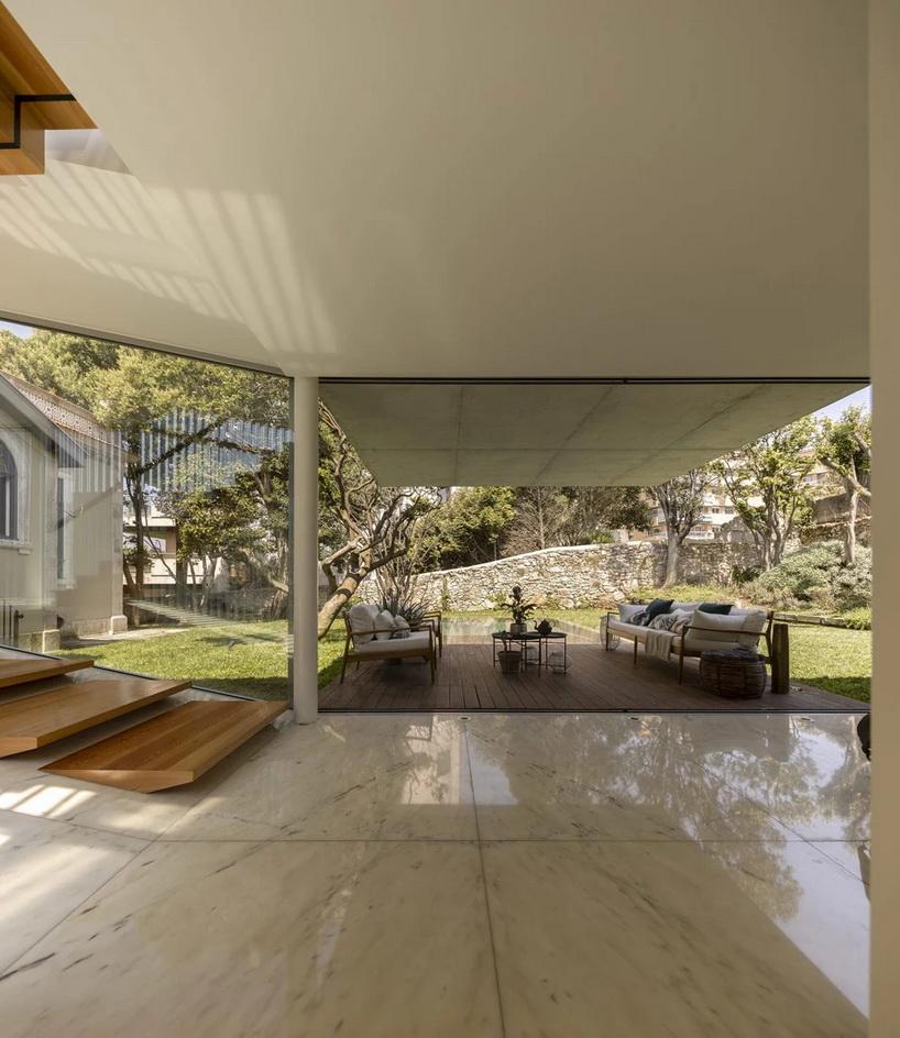 1597896753801789.jpg fcc-arquitectura-gc-house-portugal-designboom-a.webp_调整大小.jpg