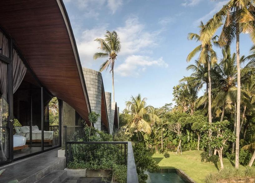 alexis-dornier-alpha-house-bali-designboom-b.webp_调整大小.jpg