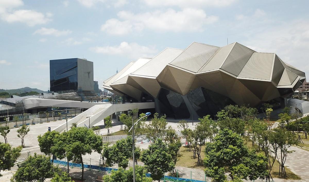 灵感源于流动的晶体几何形状——台北音乐中心 / RUR Architecture DPC
