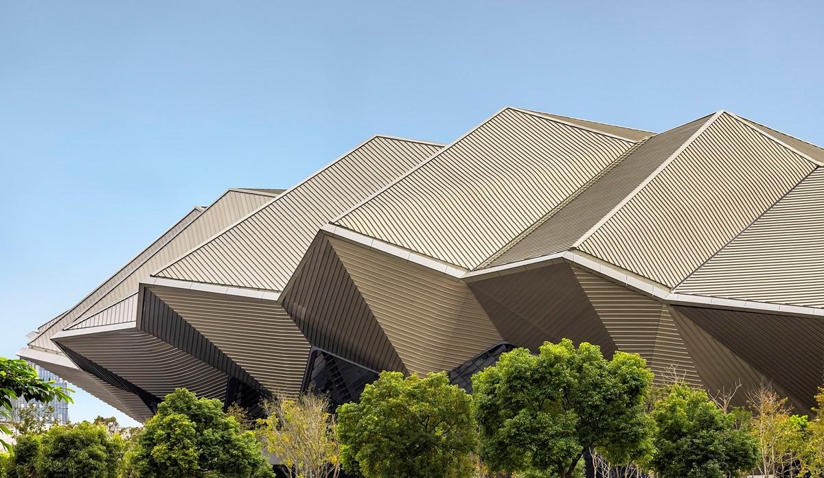 灵感源于流动的晶体几何形状——台北音乐中心 / RUR Architecture DPC