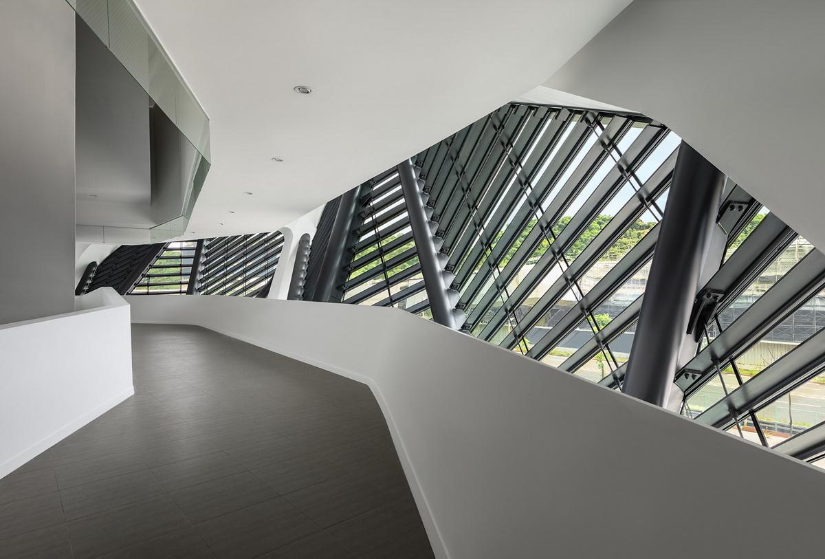 灵感源于流动的晶体几何形状——台北音乐中心 / RUR Architecture DPC