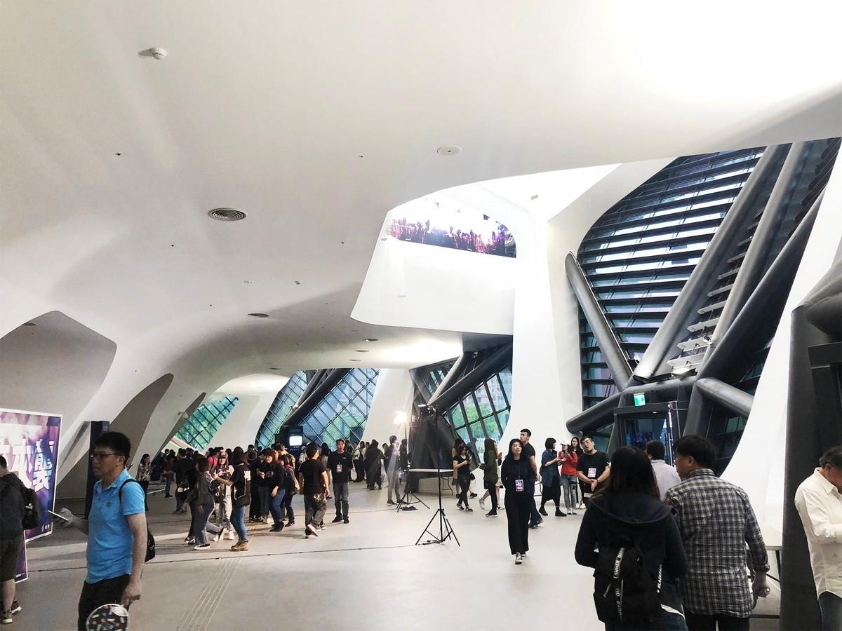 灵感源于流动的晶体几何形状——台北音乐中心 / RUR Architecture DPC