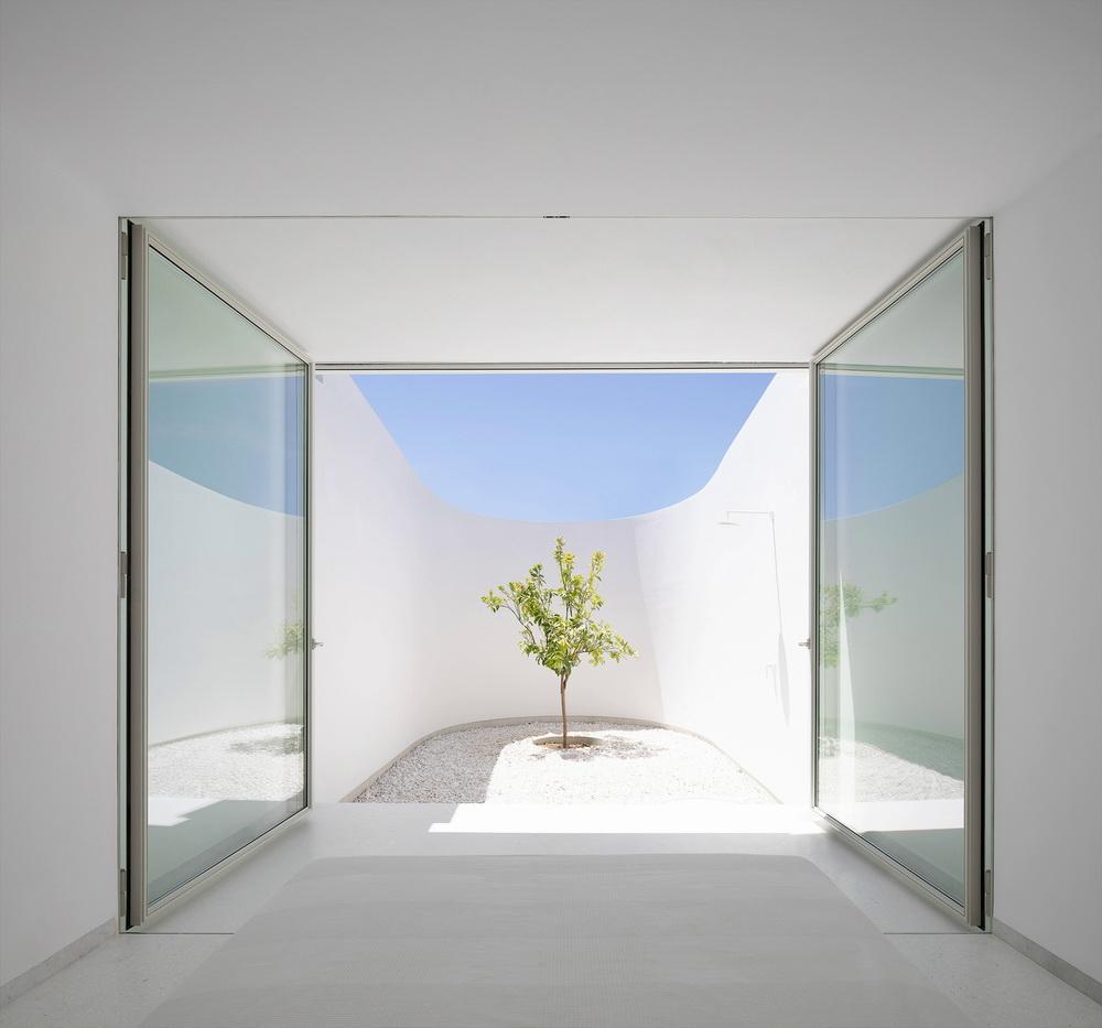 KHI住宅与艺术空间 / LASSA architects
