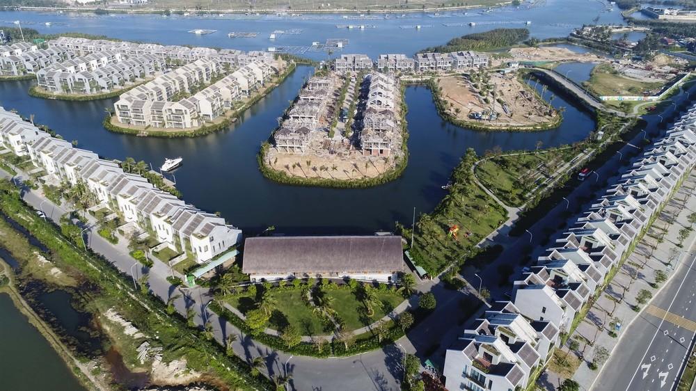 大跨度拱形竹梁，Casamia 社区之家 / VTN Architects