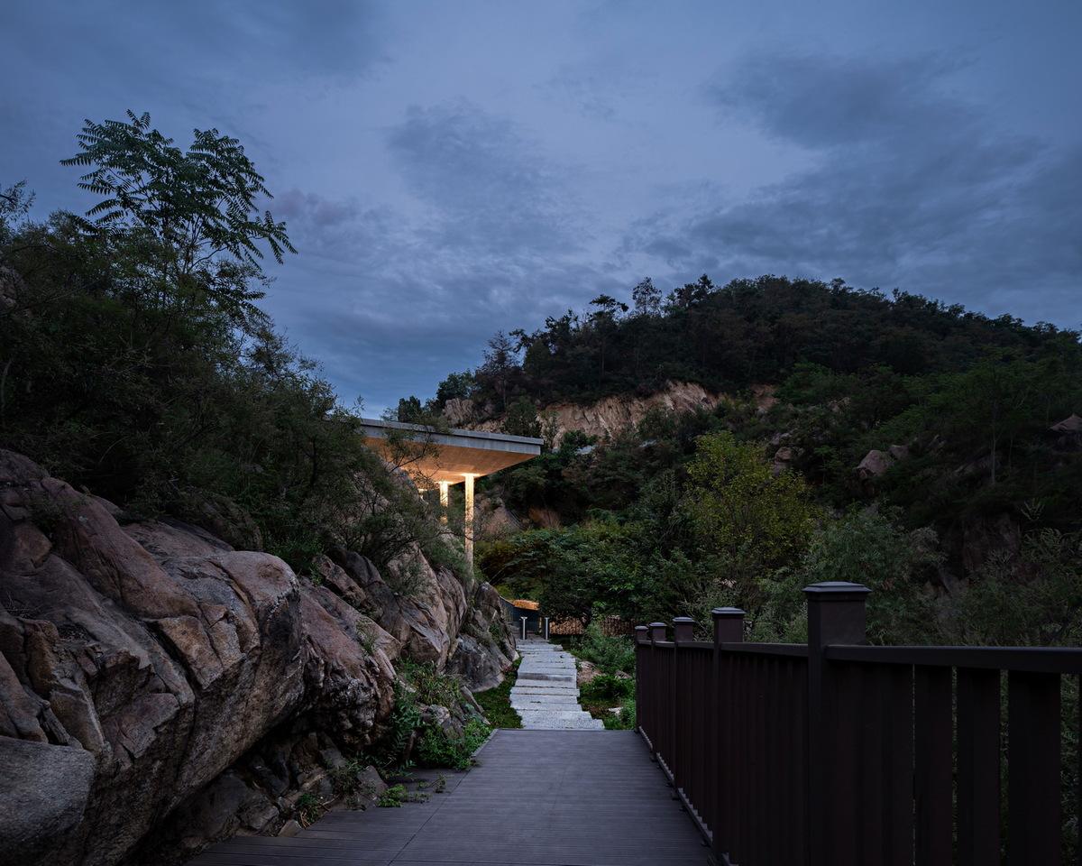 调整大小 袈蓝建筑-故乡的月-15-夜景-建筑入口.jpg