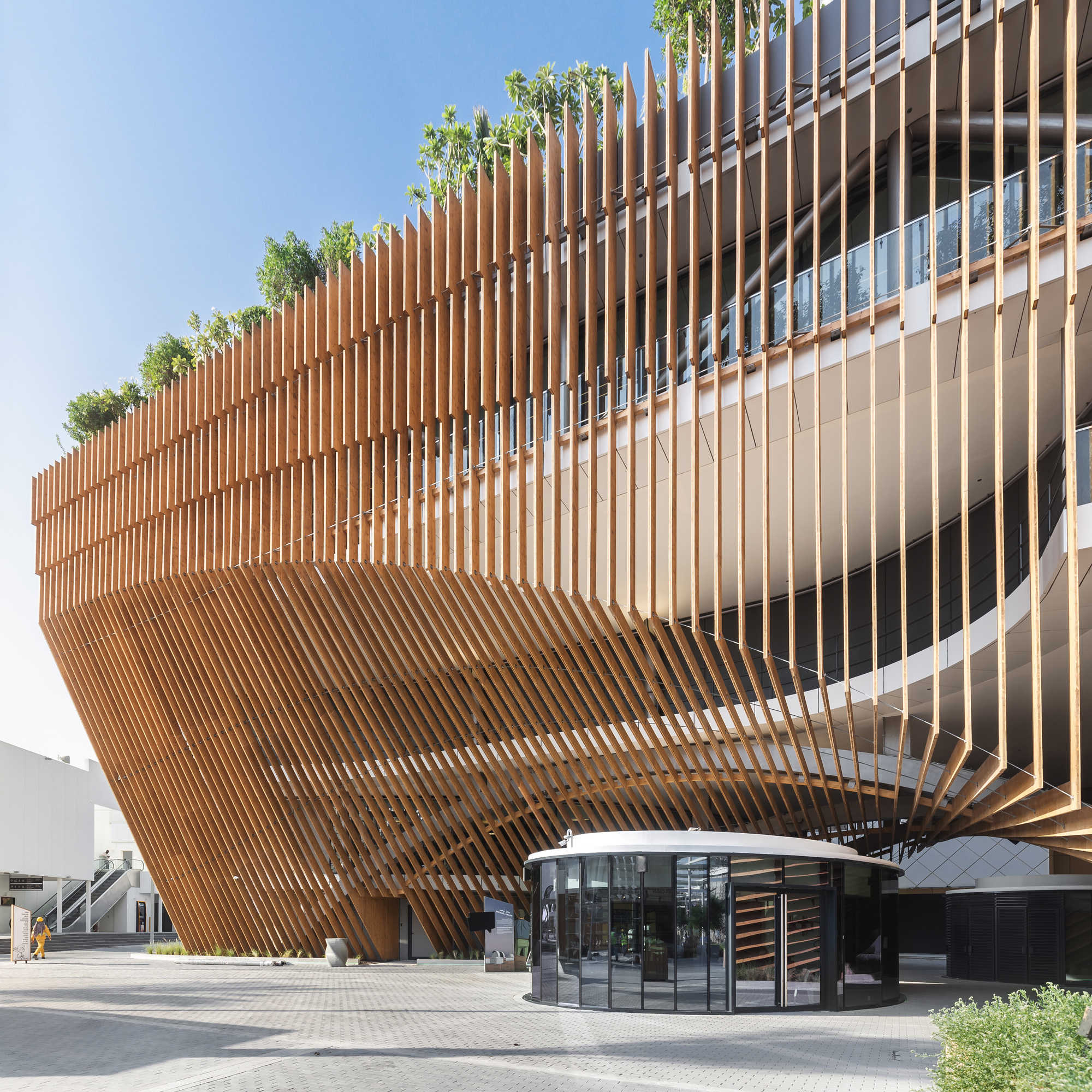 3_11-the-green-arch-belgian-pavilion-expo-2020-dubai-vincent-callebaut-architectures.jpg