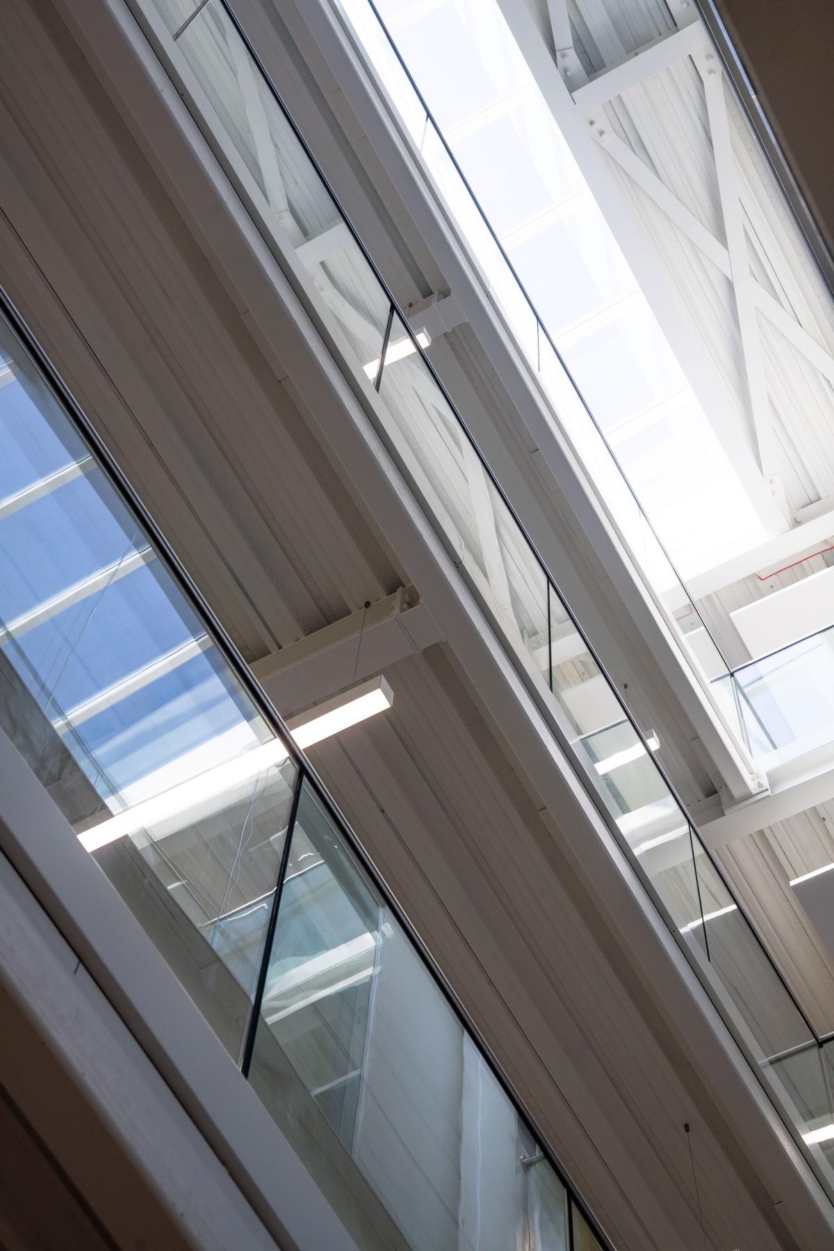 1646486075344669.jpg 23_digi-tech-factory-light-well-c-coffey-architects.jpg