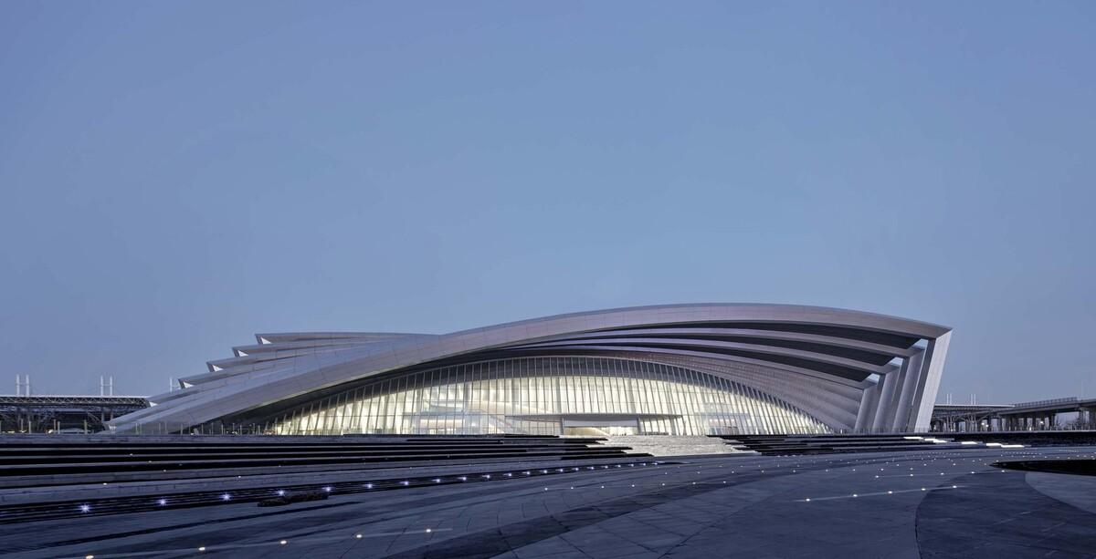1647860048355134.jpg 3_Photos_by_Zhang_Yong_(7).jpg