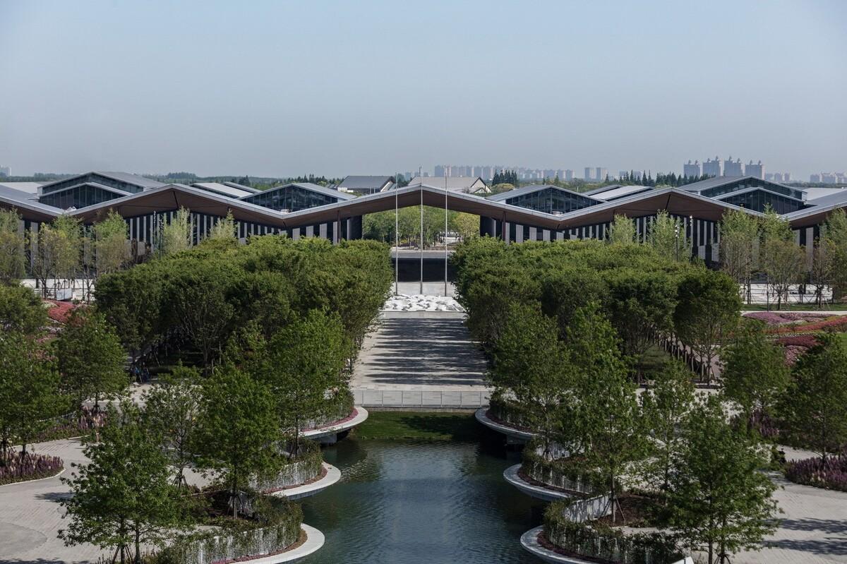 第十届中国花博会复兴馆 / 华建集团上海建筑设计研究院
