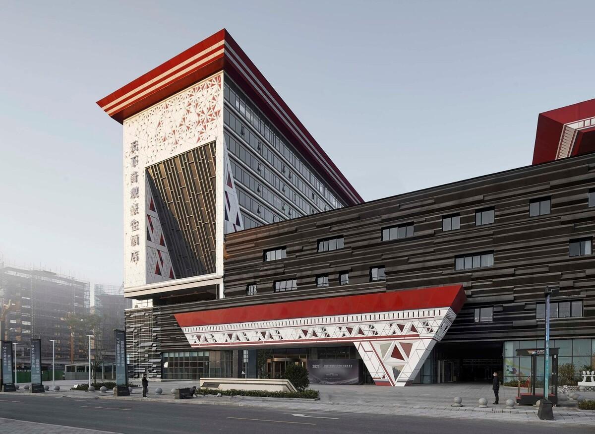 “兴文石海”世界级旅游目的地游客中心 / 天津大学设计总院·顾志宏工作室