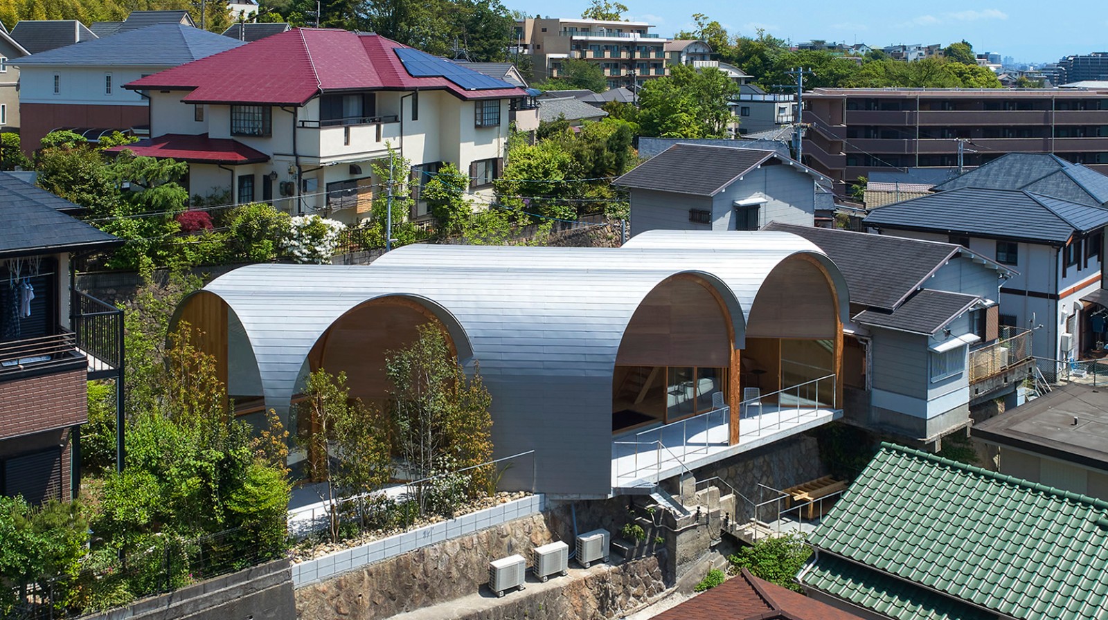 1_house-in-koyoen-tomohiro-hata-architect-and-associates_1.jpg